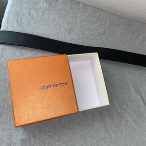 louis vuitton belt used